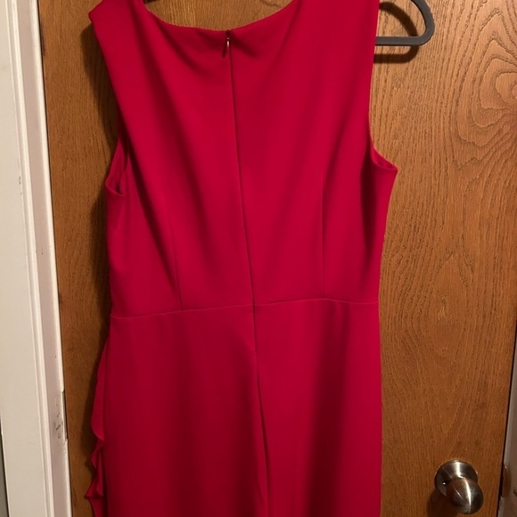 Red romper - Picture 3 of 5